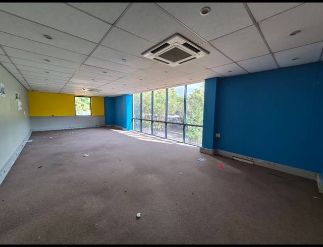 200M² OFFICE TO LET IN SANDTON CENTRAL